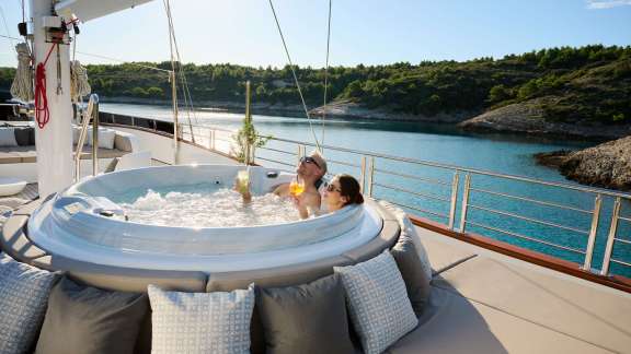 Image of Love Story yacht #16