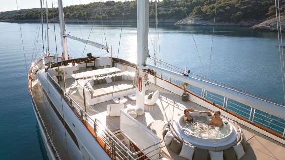 Image of Love Story yacht #4