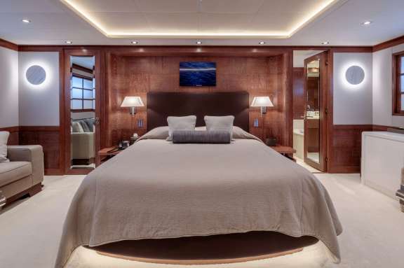 Image of SHOOTING STAR yacht #6