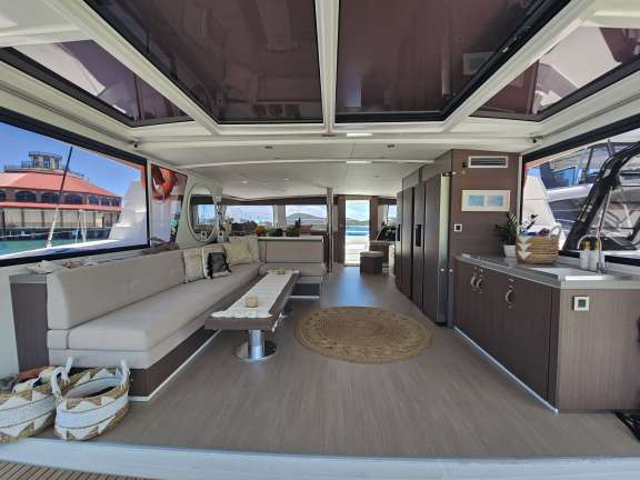 Image of CRYSTAL DREAMS yacht #2