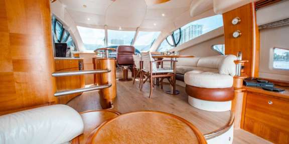 Image of Thales yacht #4