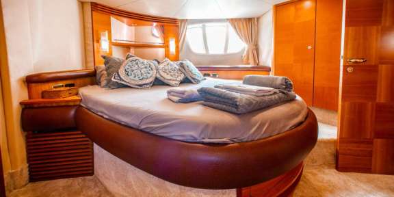 Image of Thales yacht #7