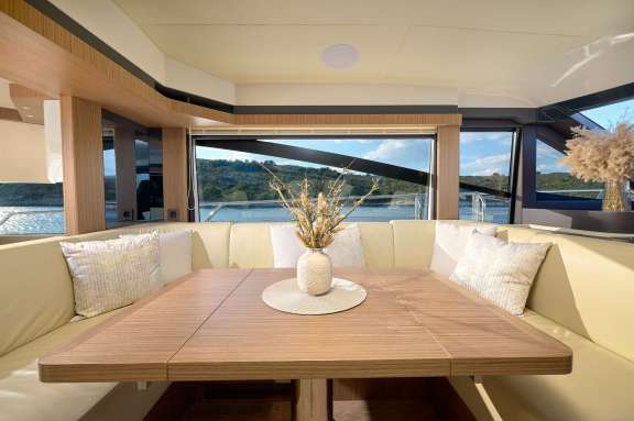 Image of Viva La Vida yacht #3