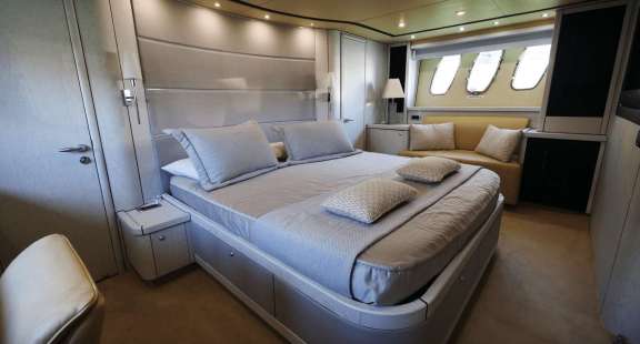 Image of Light Blue yacht #6