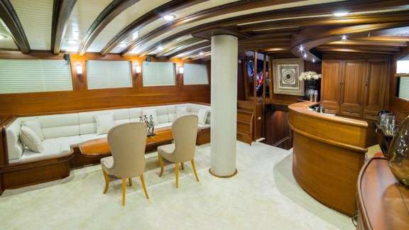 Image of Wicked Felina yacht #15