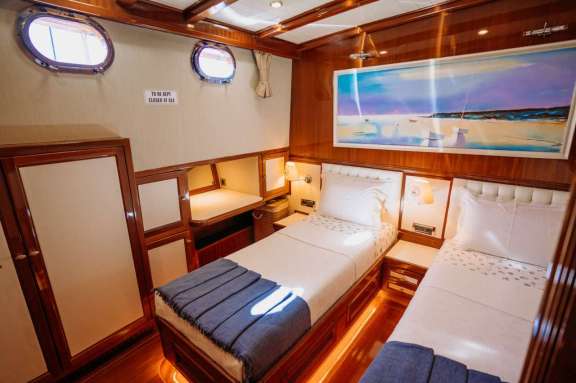Image of QUEEN OF DATCA yacht #13