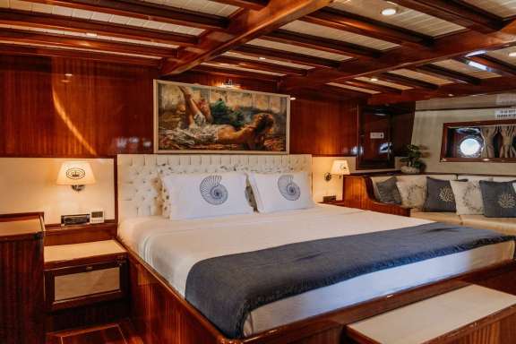Image of QUEEN OF DATCA yacht #7