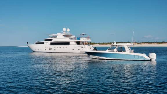 Image of She’s a Peach yacht #18