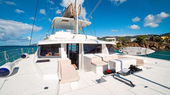 Image of COCKTAILS & DREAMS yacht #10