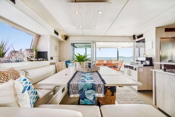 The saloon on Deep Blue