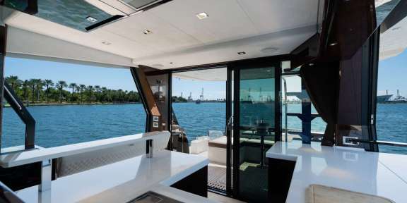 Image of Infinity yacht #2