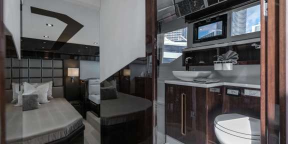 Image of Infinity yacht #8
