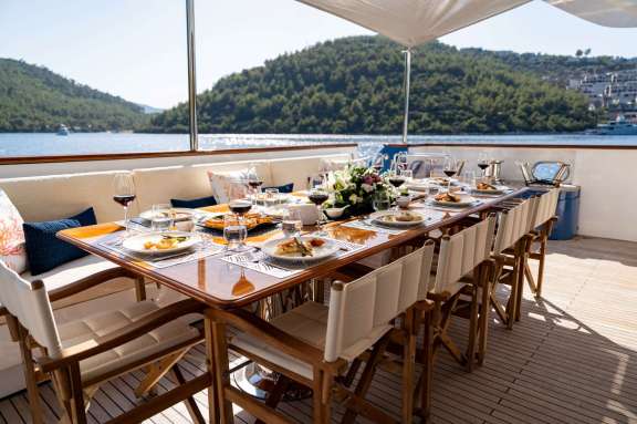 Image of OTTAWA IV yacht #5