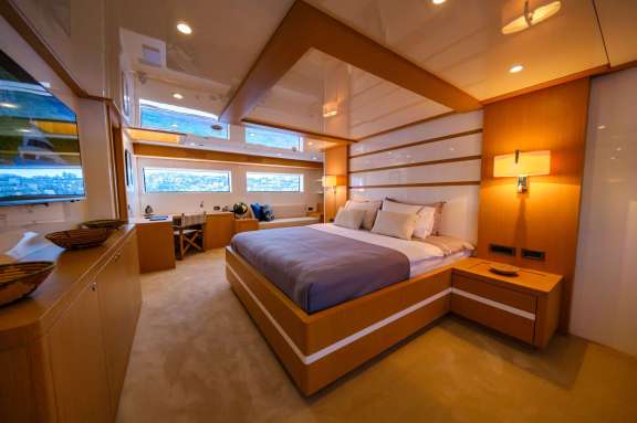 Image of OTTAWA IV yacht #7