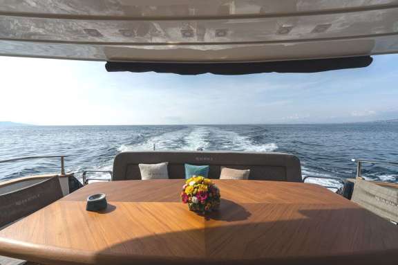 Al Fresco Dining Zone