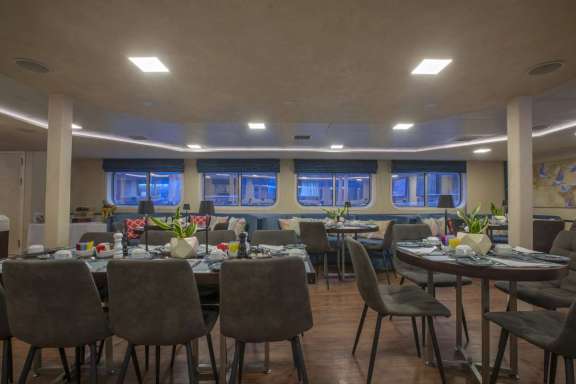 Image of Harmony V yacht #3