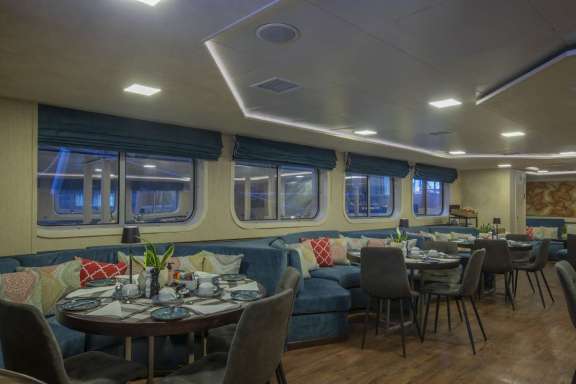 Image of Harmony V yacht #5