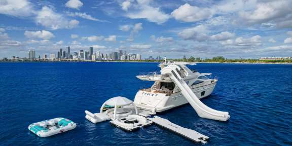 Image of Truco II yacht #15