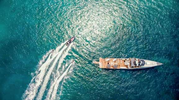 Image of BAD COMPANY SUPPORT yacht #10