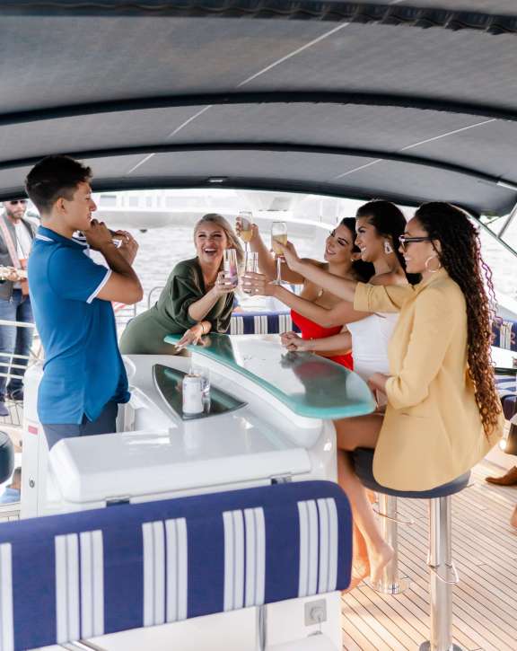 Image of Vanguard yacht #5