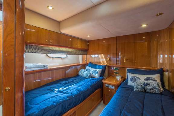 Image of Vanguard yacht #9