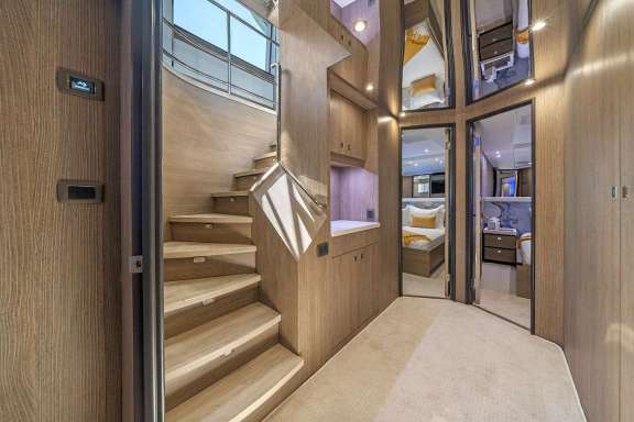 Image of Julianne yacht #18