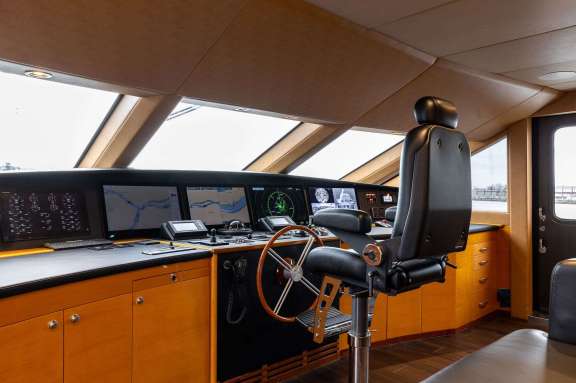 Image of LAST CALL yacht #12