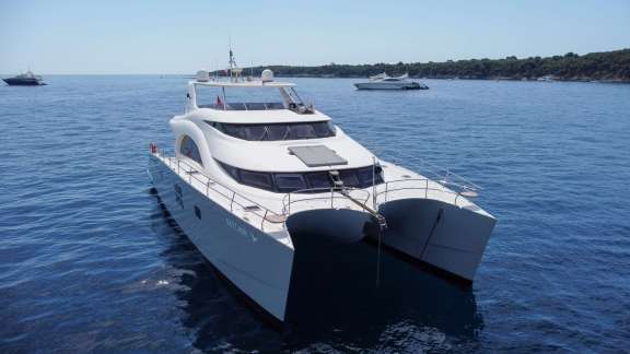 Image of SKYLARK yacht #10
