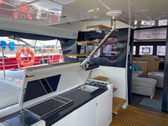 Image of Six Degrees yacht #12