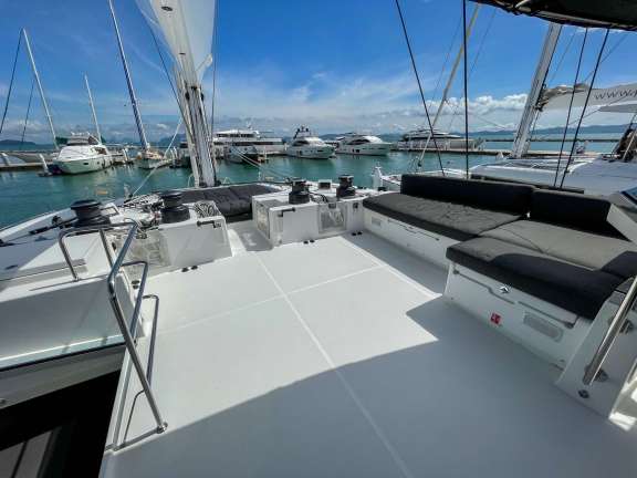 Image of Six Degrees yacht #13