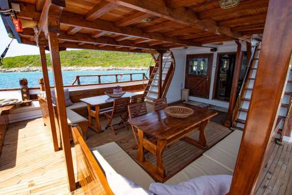 Image of Aegeotissa II yacht #4