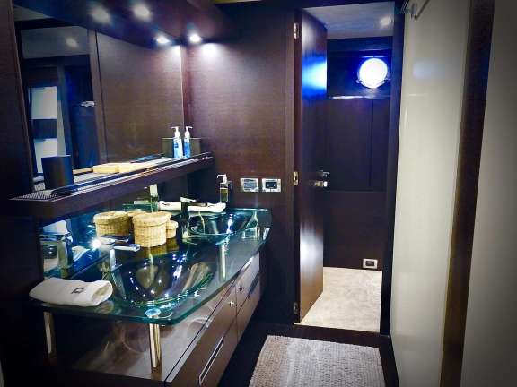 Image of Panthera yacht #7