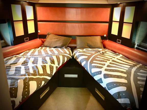 Image of Warren Kelly yacht #7