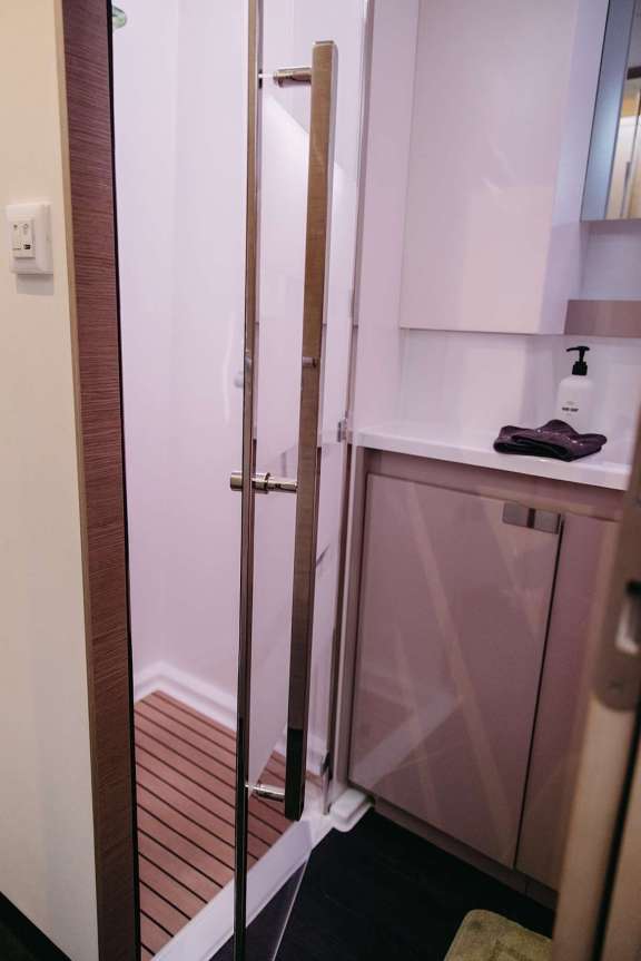 Image of G3 yacht #9