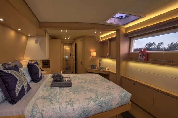 Image of WHISPERS II yacht #6