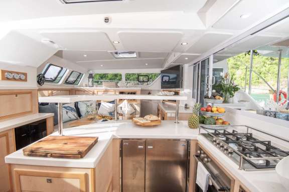 Image of TAPAS yacht #11