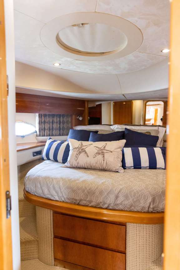 Image of DEVONIA yacht #5