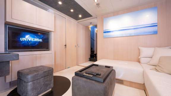 Image of TOTAL yacht #12