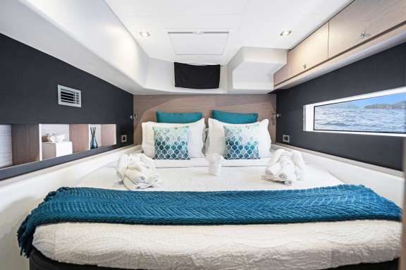 Image of Serenity yacht #6