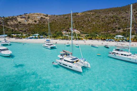 Image of Walk’n on Sunshine yacht #17