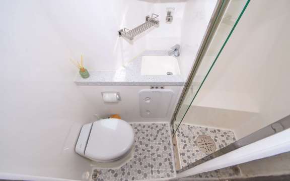 Image of ADVENTURE US yacht #19