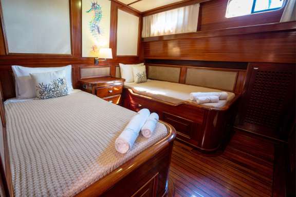 Image of Elianora yacht #12