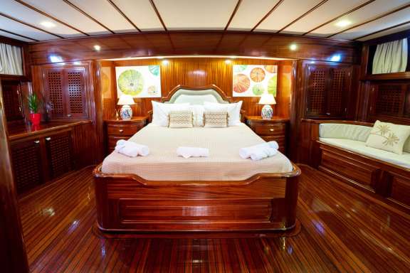 Image of Elianora yacht #8