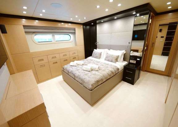 Image of PRINCESS MELDA yacht #13