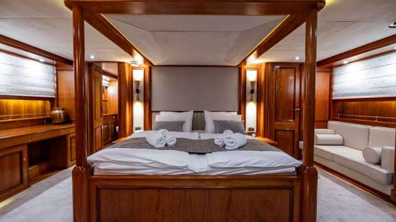 Image of SEA BREEZE II yacht #14