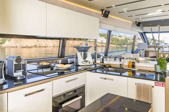 Image of BLUE M yacht #17