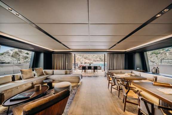 Image of VIVA LA VIDA yacht #5