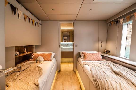 Image of VIVA LA VIDA yacht #8