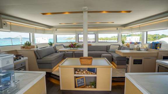 Image of PURELYBLU yacht #2