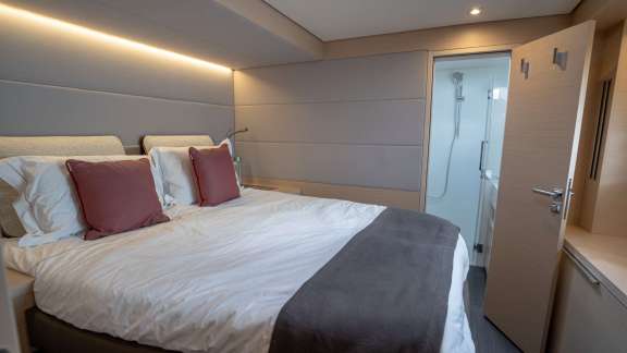 Guest Cabin (courtesy of Lagoon)